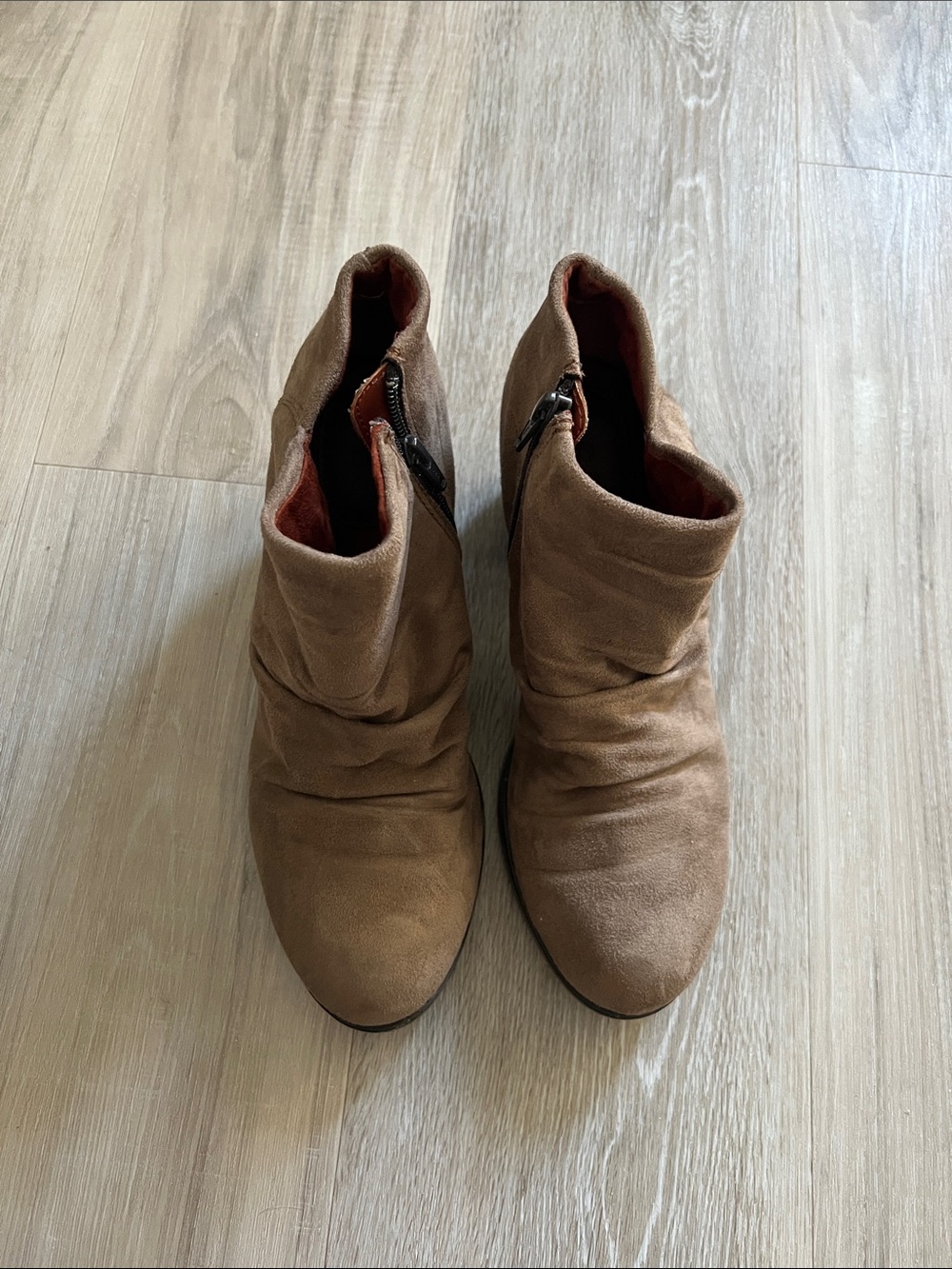boc Women's Tan Suede Slouch Ankle Booties